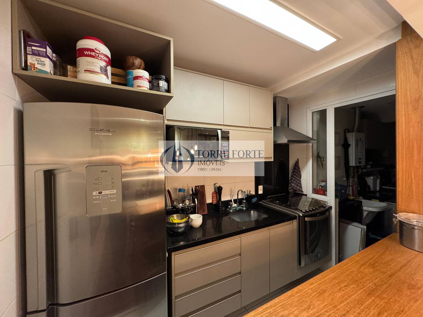 Apartamento à venda com 1 quarto, 64m² - Foto 13