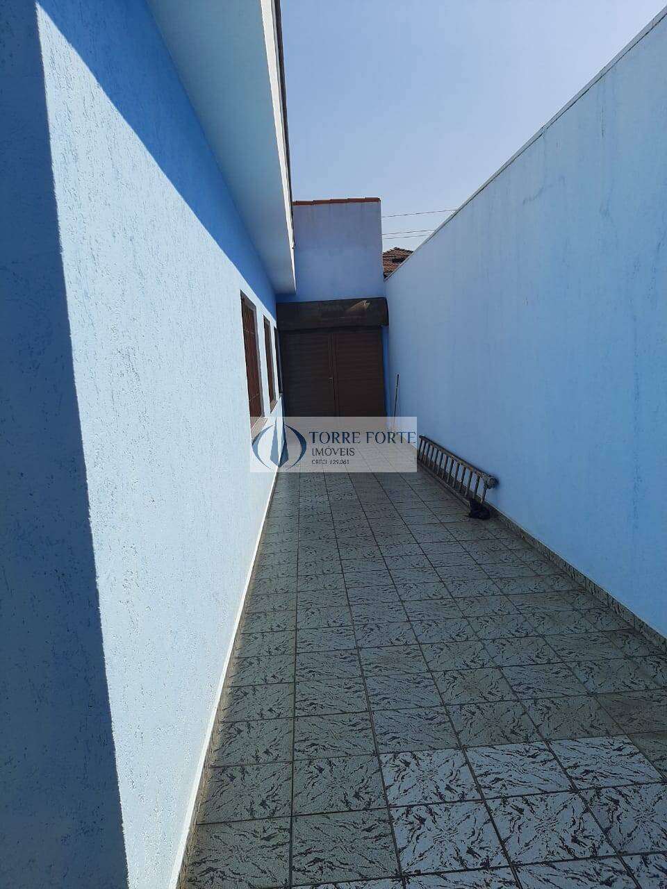 Casa à venda com 5 quartos, 250m² - Foto 14