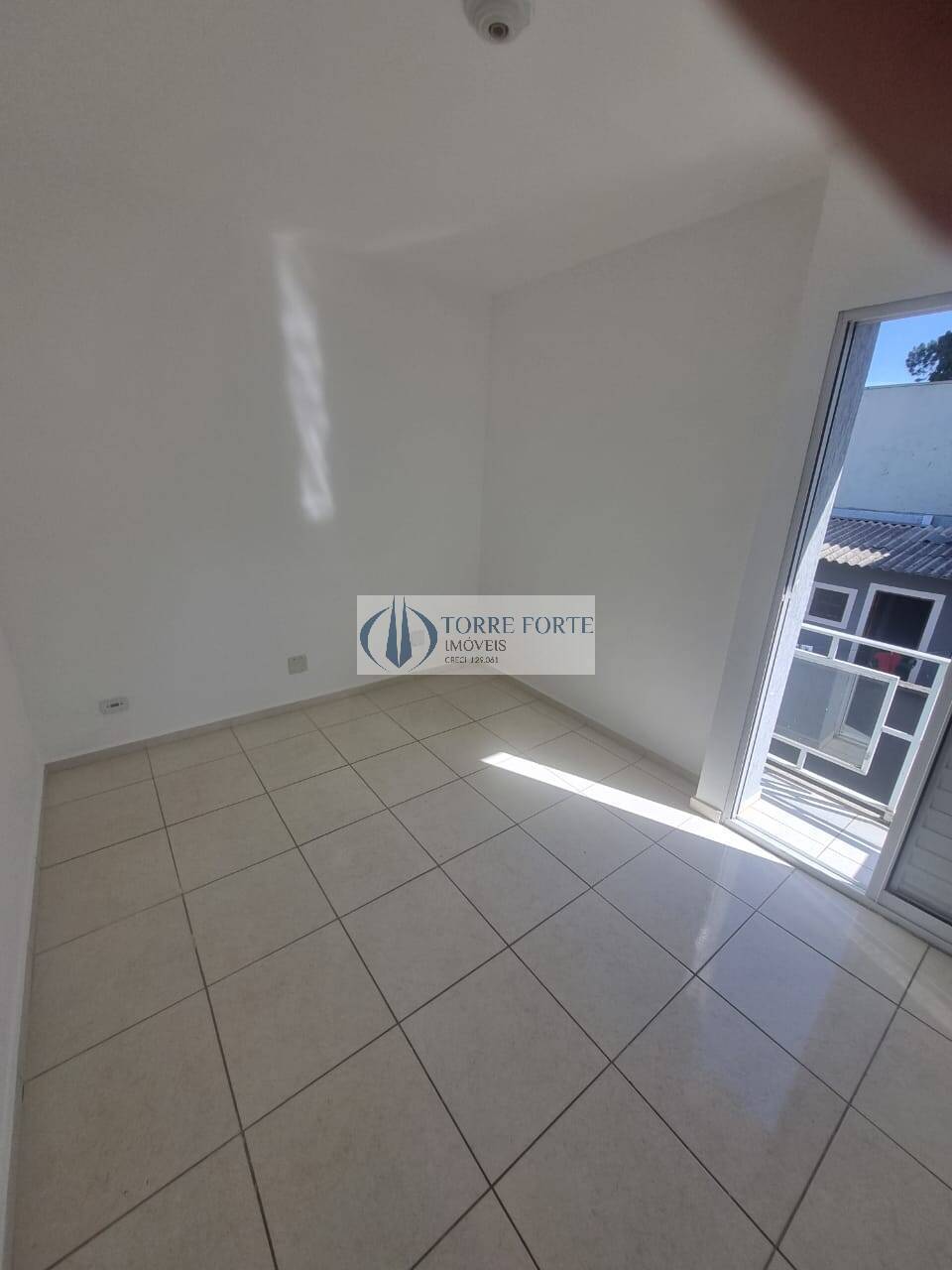 Casa à venda com 2 quartos, 65m² - Foto 18