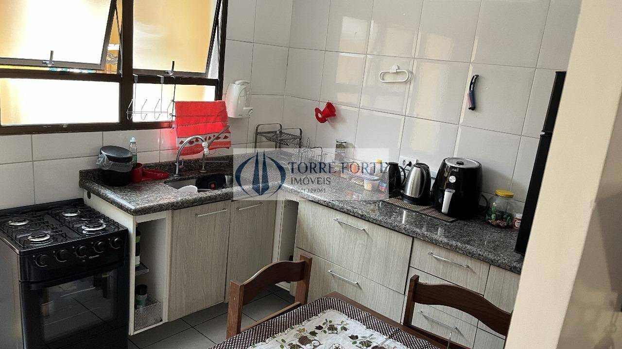 Casa à venda com 3 quartos, 56m² - Foto 31