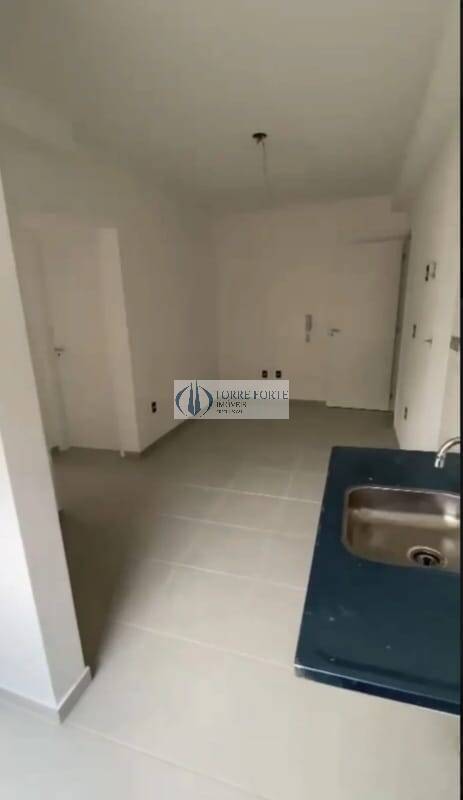 Apartamento à venda com 2 quartos, 40m² - Foto 3