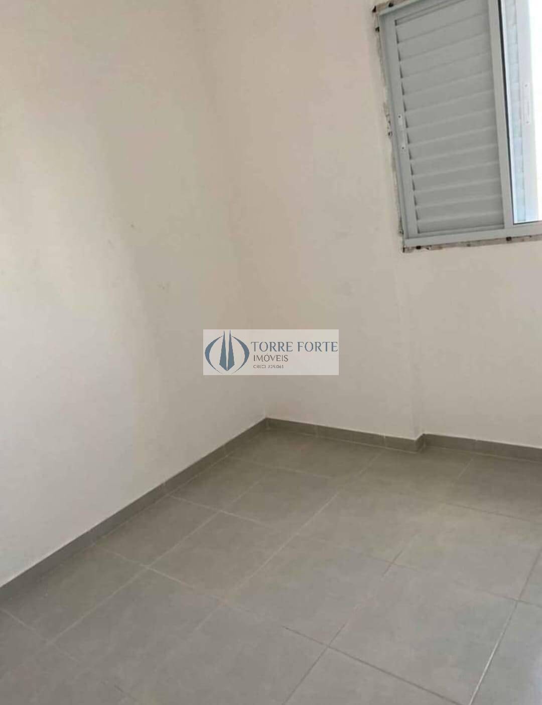 Apartamento à venda com 2 quartos, 40m² - Foto 4