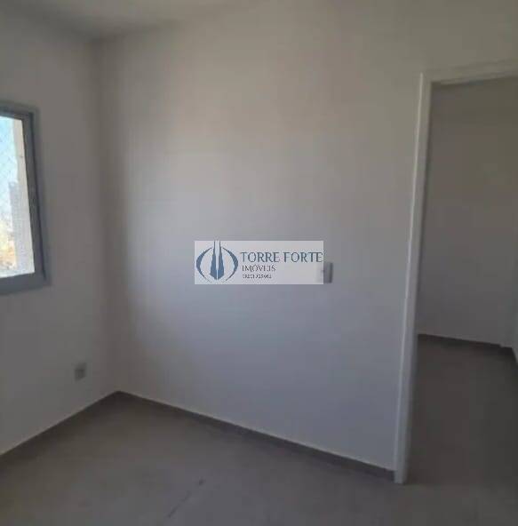 Apartamento à venda com 2 quartos, 40m² - Foto 6