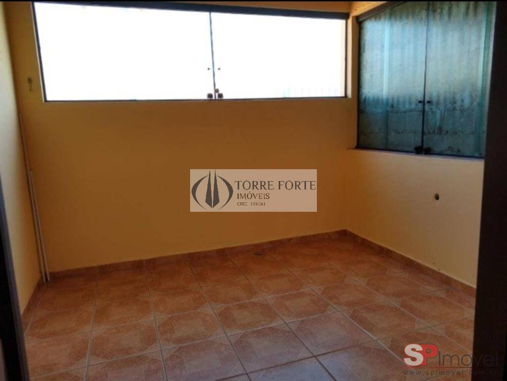 Casa à venda com 5 quartos, 325m² - Foto 9