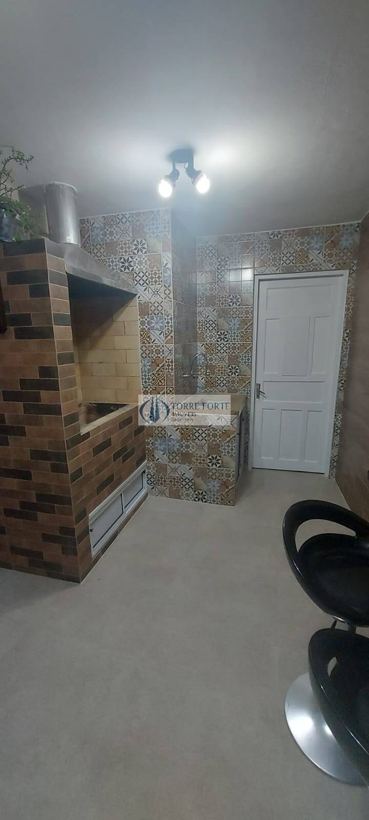 Casa à venda com 3 quartos, 150m² - Foto 8