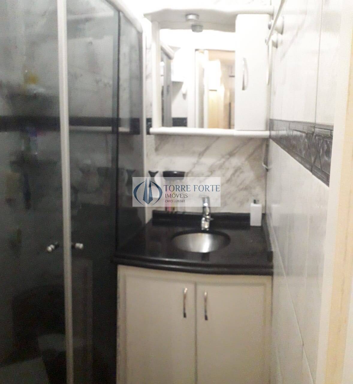 Apartamento à venda com 2 quartos, 45m² - Foto 9