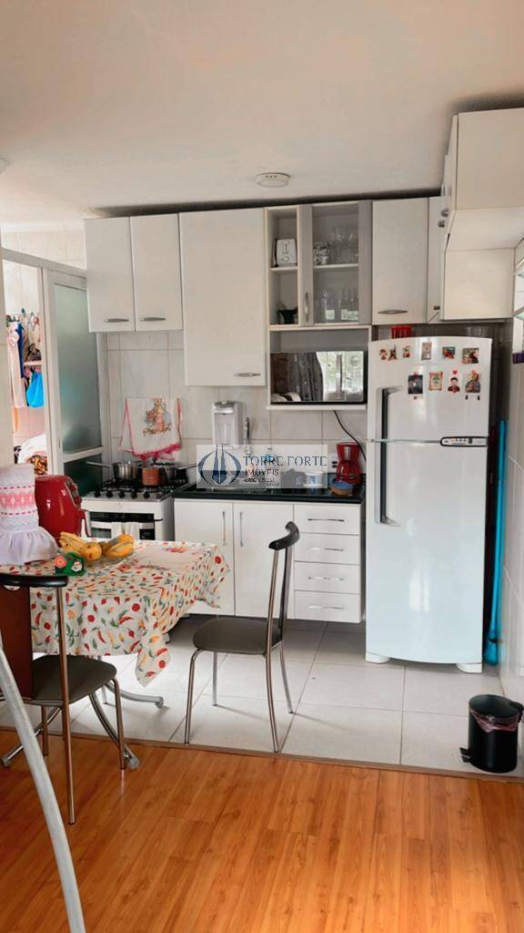 Apartamento à venda com 2 quartos, 45m² - Foto 6