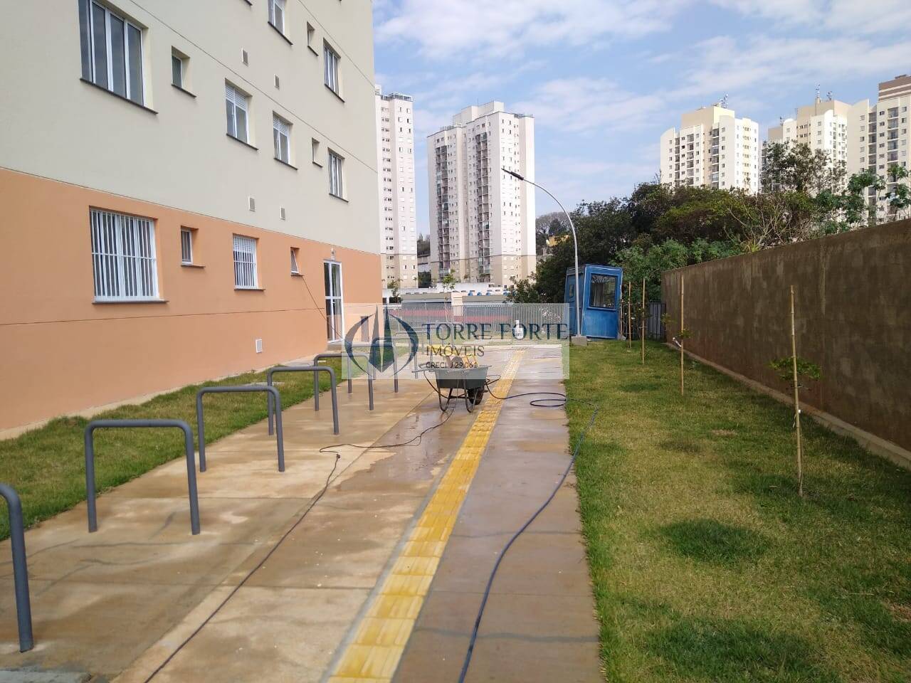 Apartamento à venda com 2 quartos, 46m² - Foto 23