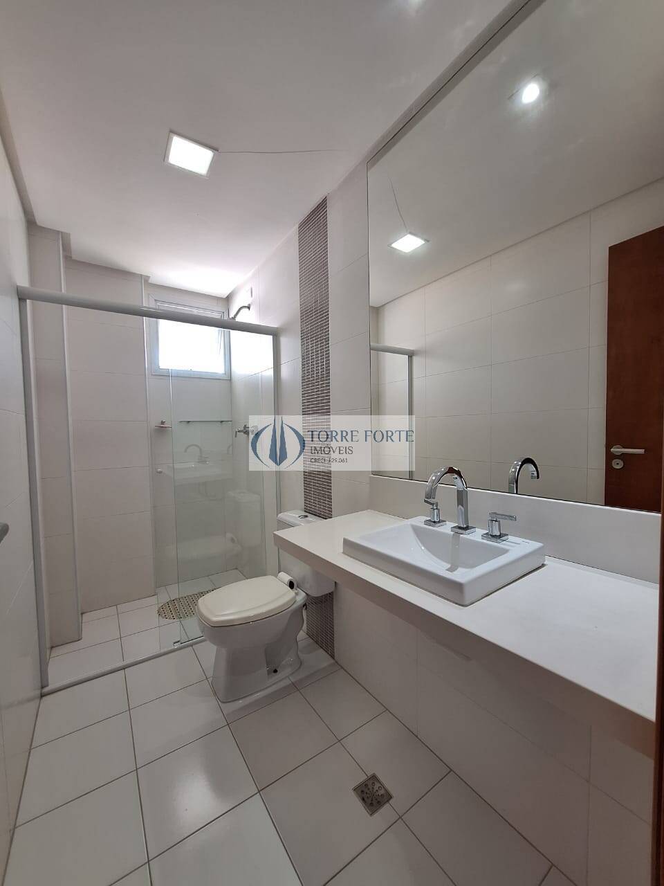 Apartamento à venda com 3 quartos, 200m² - Foto 8