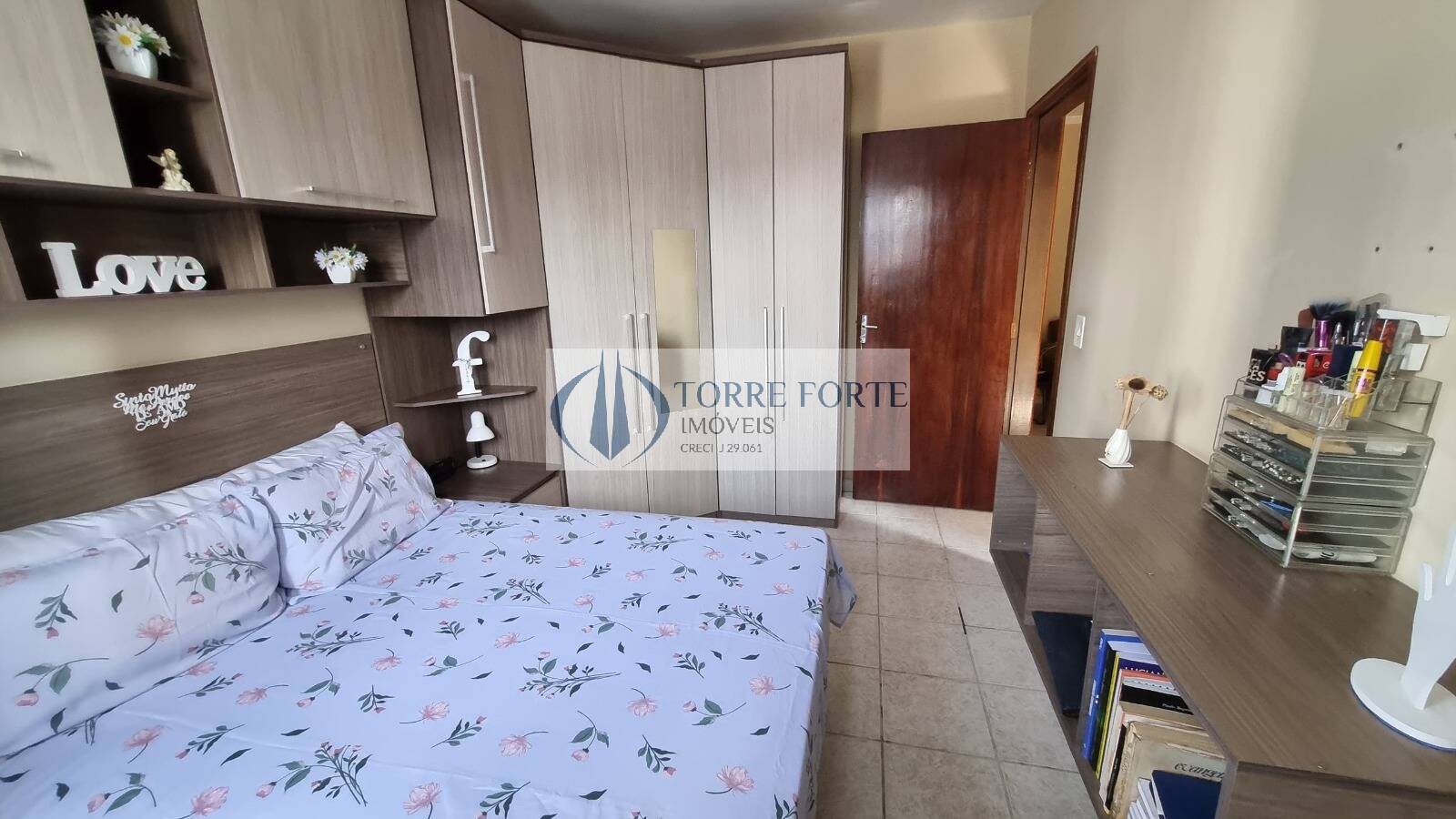 Apartamento à venda com 2 quartos, 60m² - Foto 16