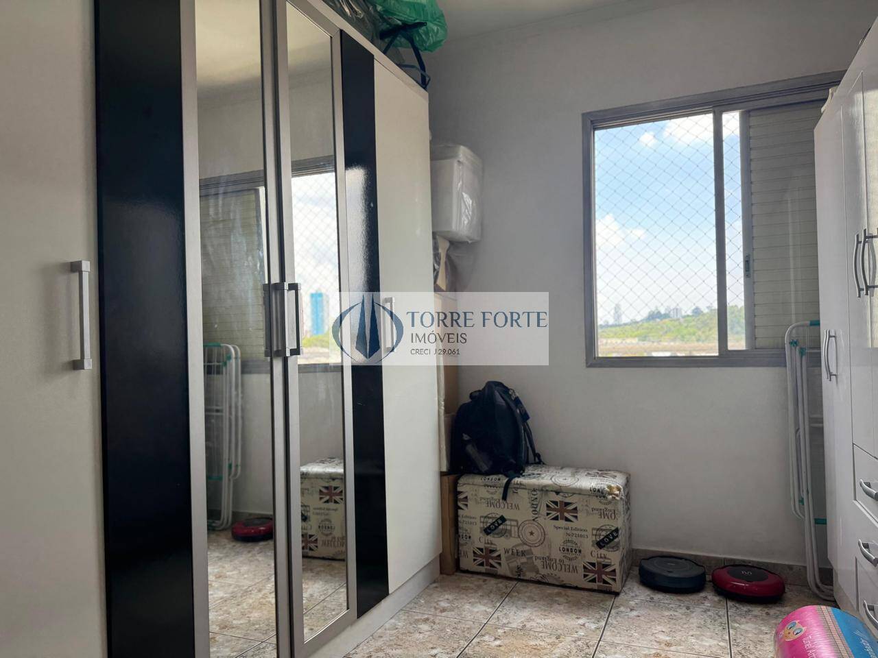 Apartamento à venda com 2 quartos, 52m² - Foto 15