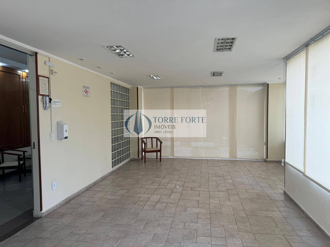 Apartamento à venda com 2 quartos, 52m² - Foto 27