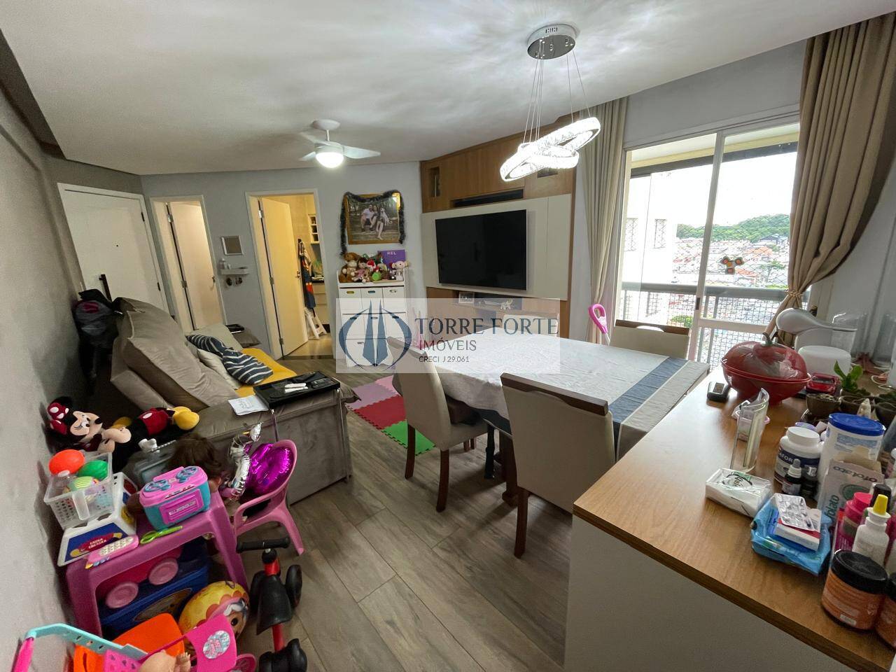 Apartamento à venda com 3 quartos, 688m² - Foto 1