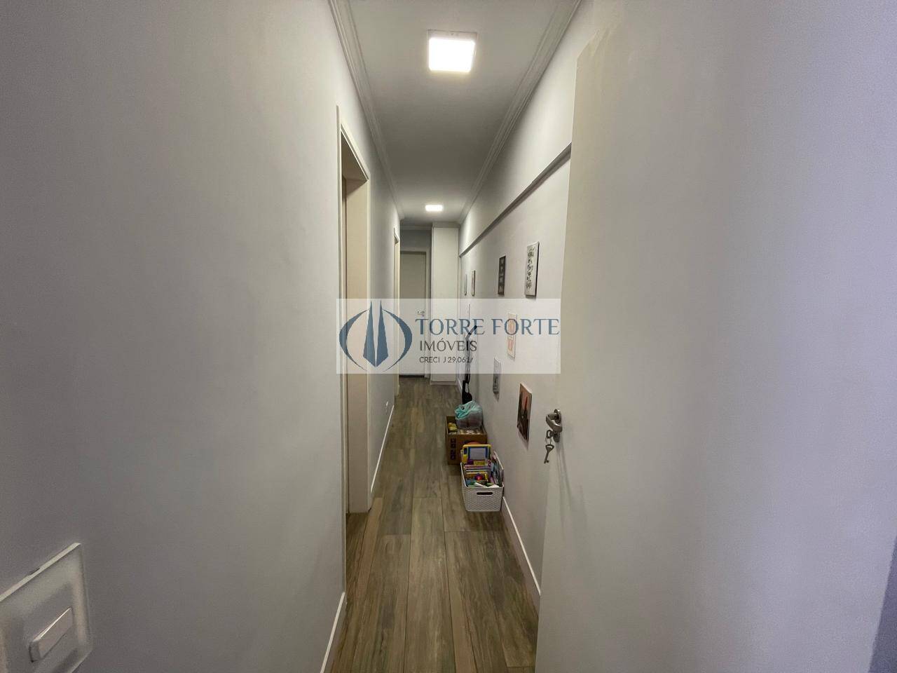 Apartamento à venda com 3 quartos, 688m² - Foto 13