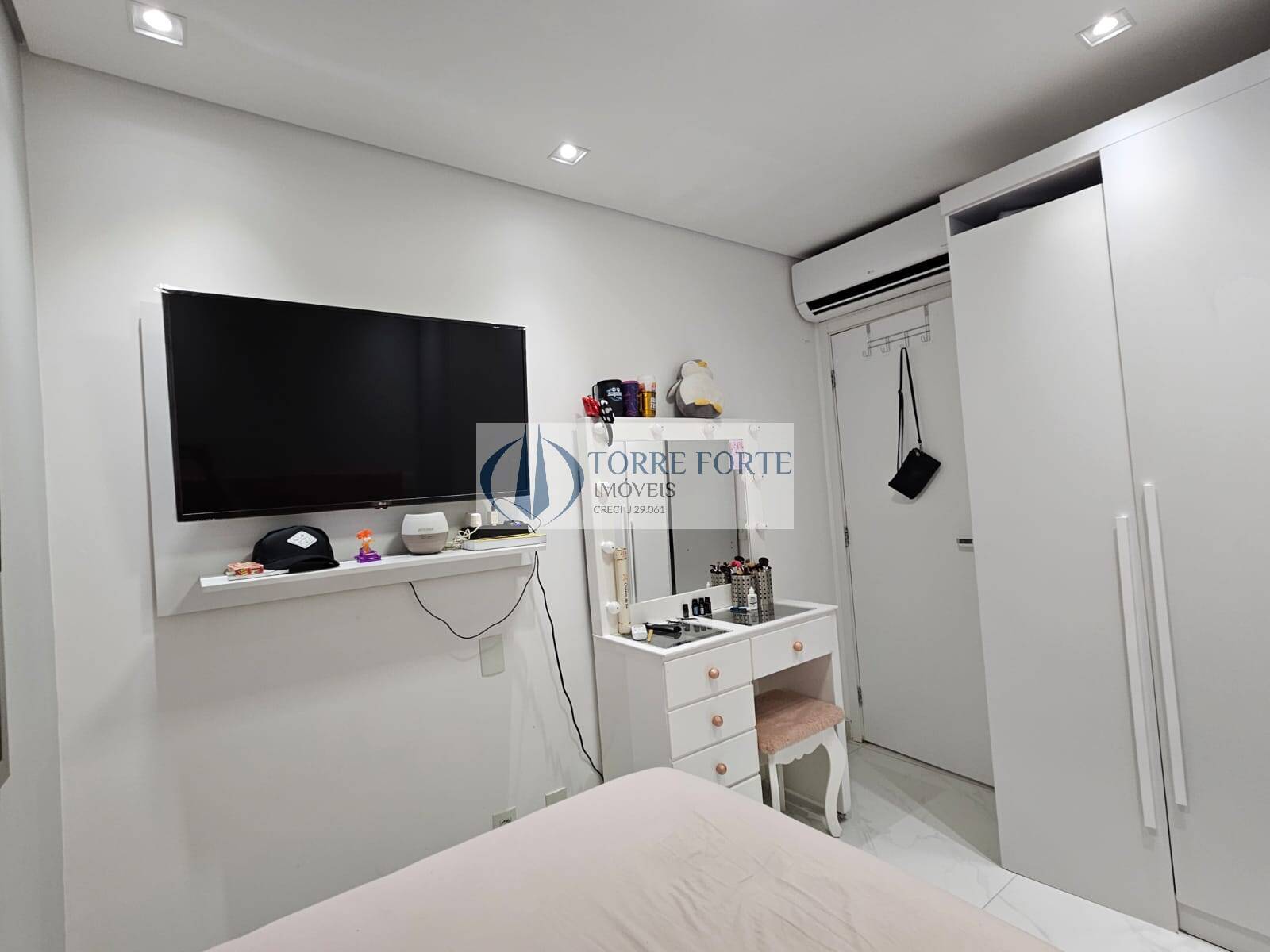 Apartamento à venda com 3 quartos, 82m² - Foto 27