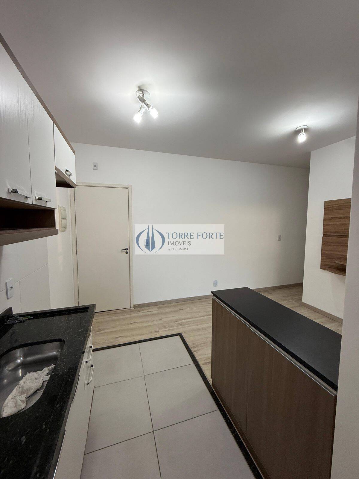 Apartamento à venda com 2 quartos, 58m² - Foto 7