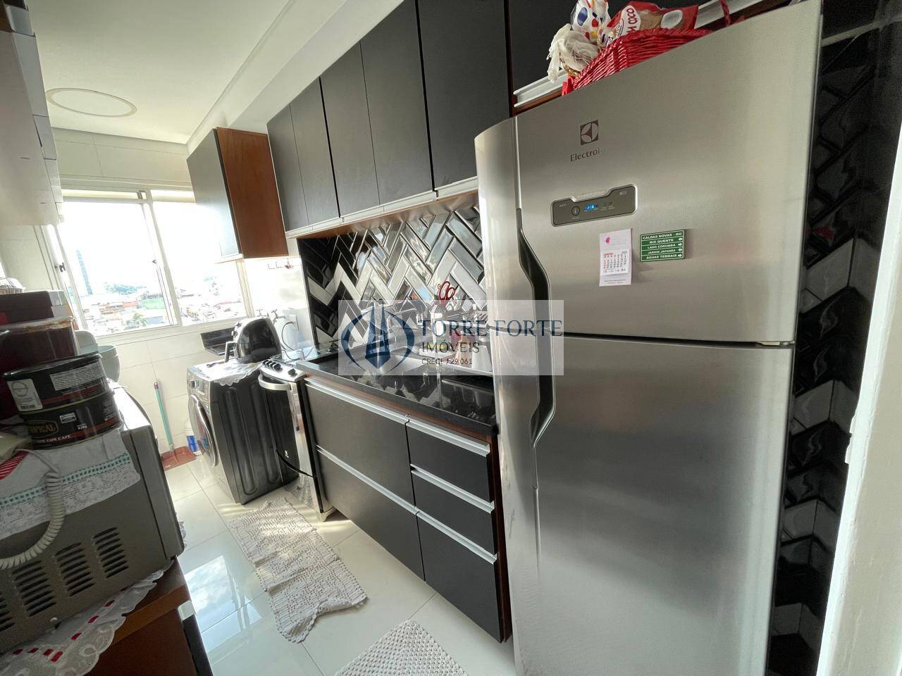 Apartamento à venda com 2 quartos, 47m² - Foto 1