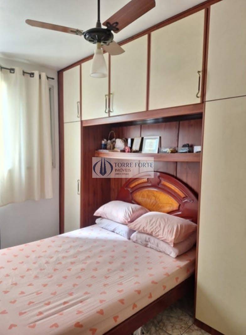 Apartamento à venda com 2 quartos, 60m² - Foto 14