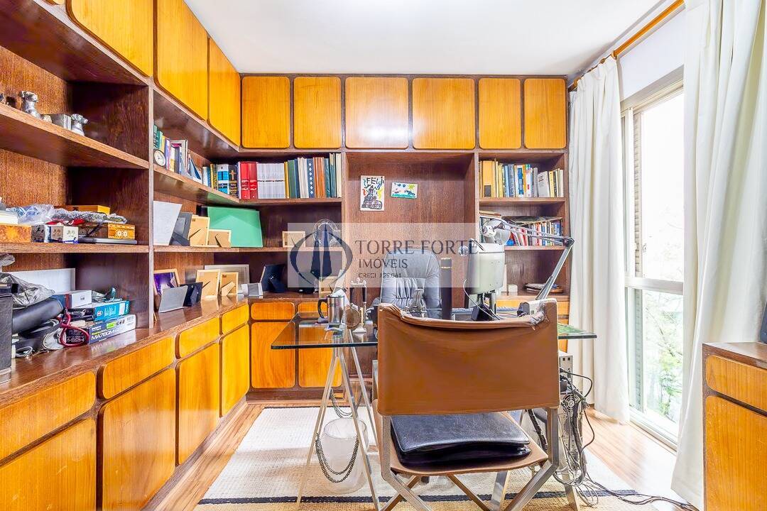 Apartamento à venda com 4 quartos, 220m² - Foto 22