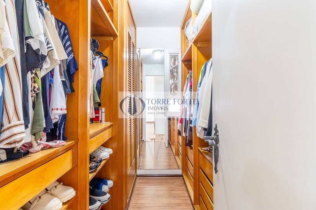 Apartamento à venda com 4 quartos, 220m² - Foto 37