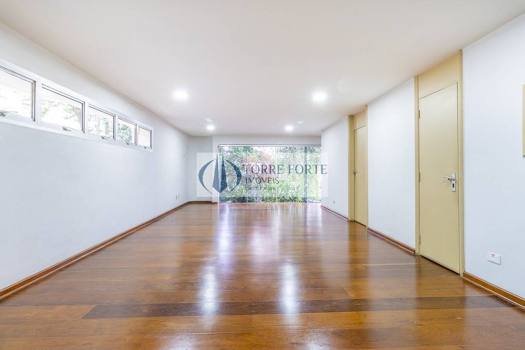 Apartamento à venda com 4 quartos, 220m² - Foto 47