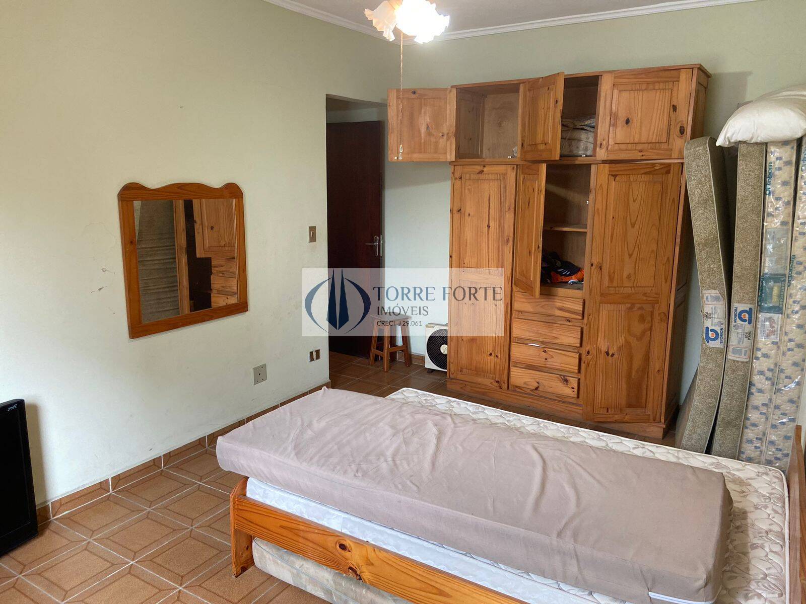 Apartamento à venda com 1 quarto, 77m² - Foto 5