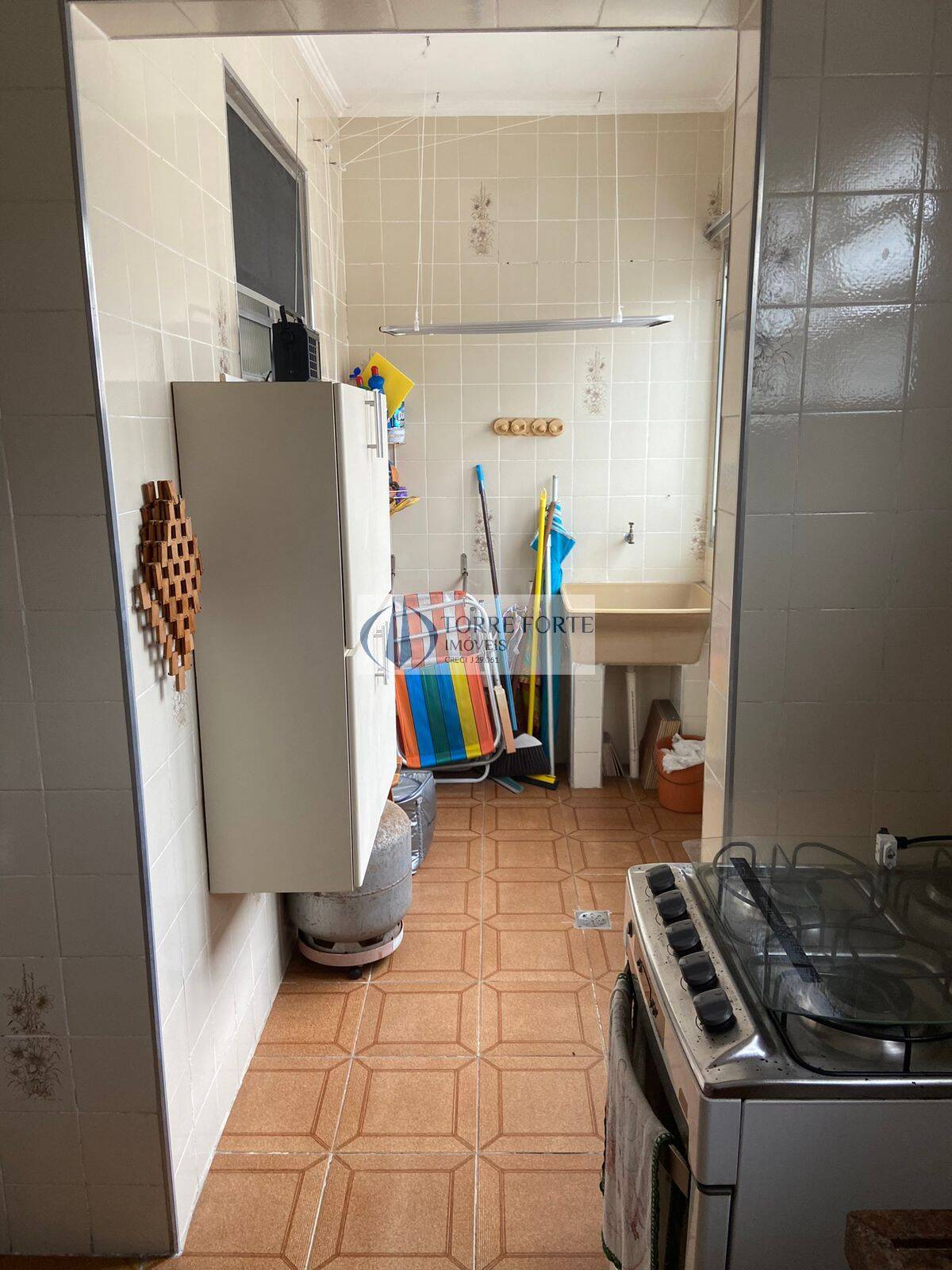 Apartamento à venda com 1 quarto, 77m² - Foto 14