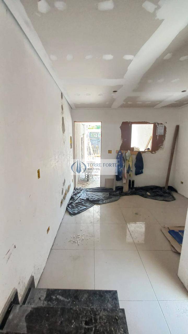 Casa à venda com 3 quartos, 80m² - Foto 10