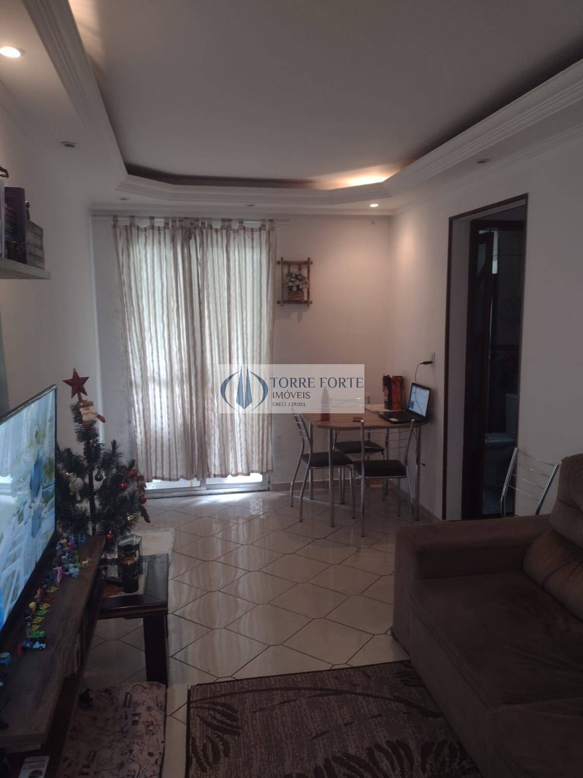 Apartamento à venda com 2 quartos, 48m² - Foto 4