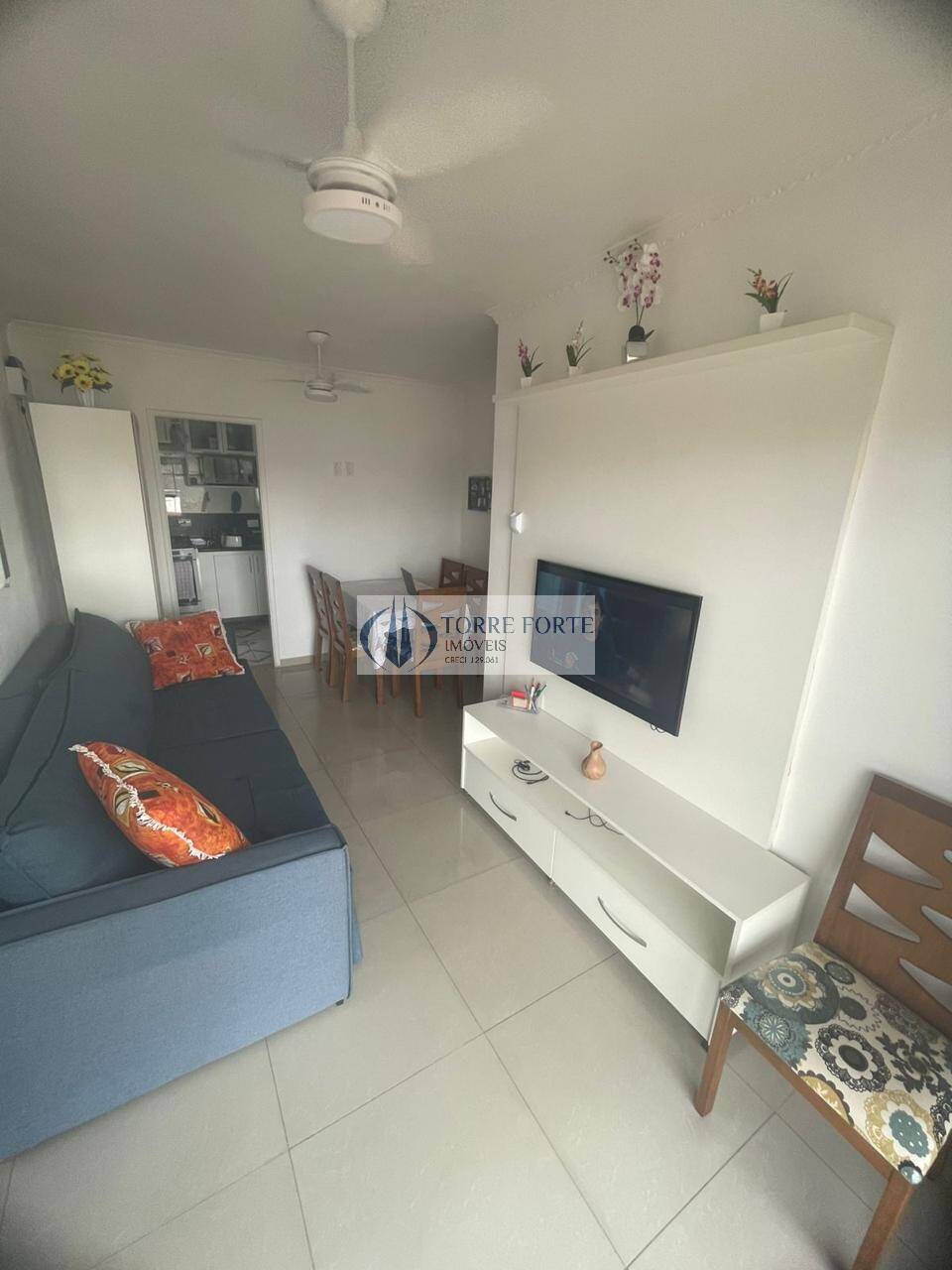 Apartamento à venda com 2 quartos, 62m² - Foto 1