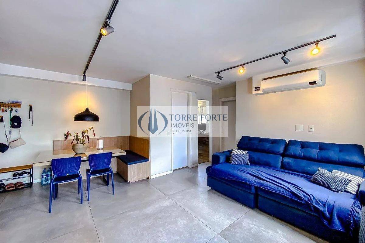 Apartamento à venda com 2 quartos, 70m² - Foto 16