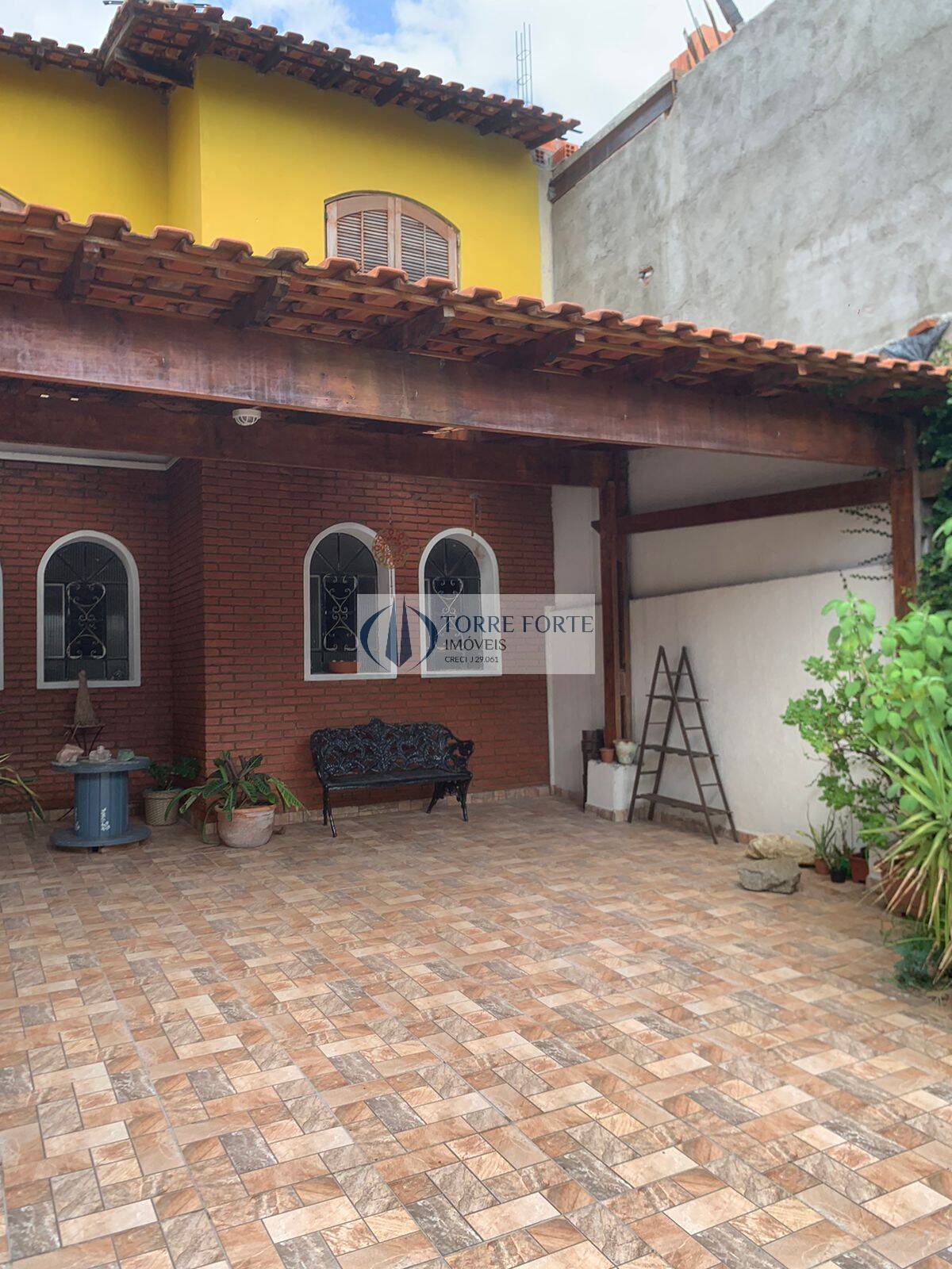 Casa à venda com 3 quartos, 100m² - Foto 18