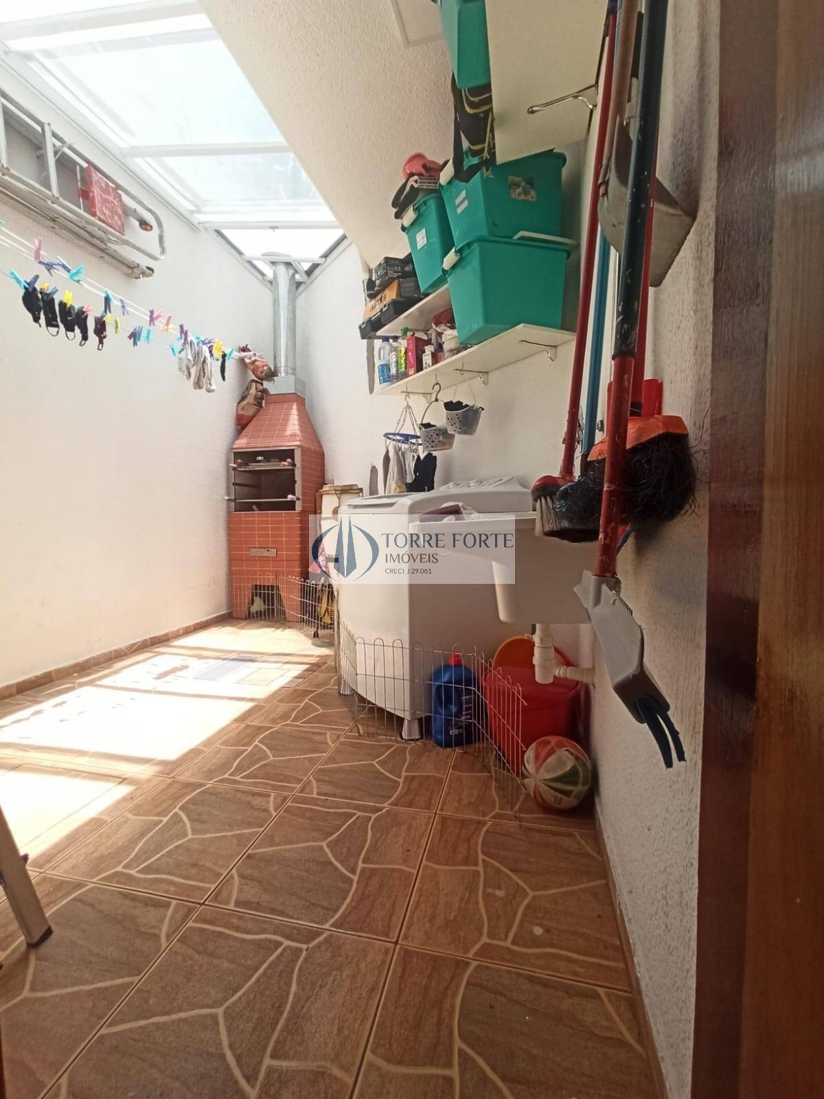 Casa à venda com 2 quartos, 120m² - Foto 5