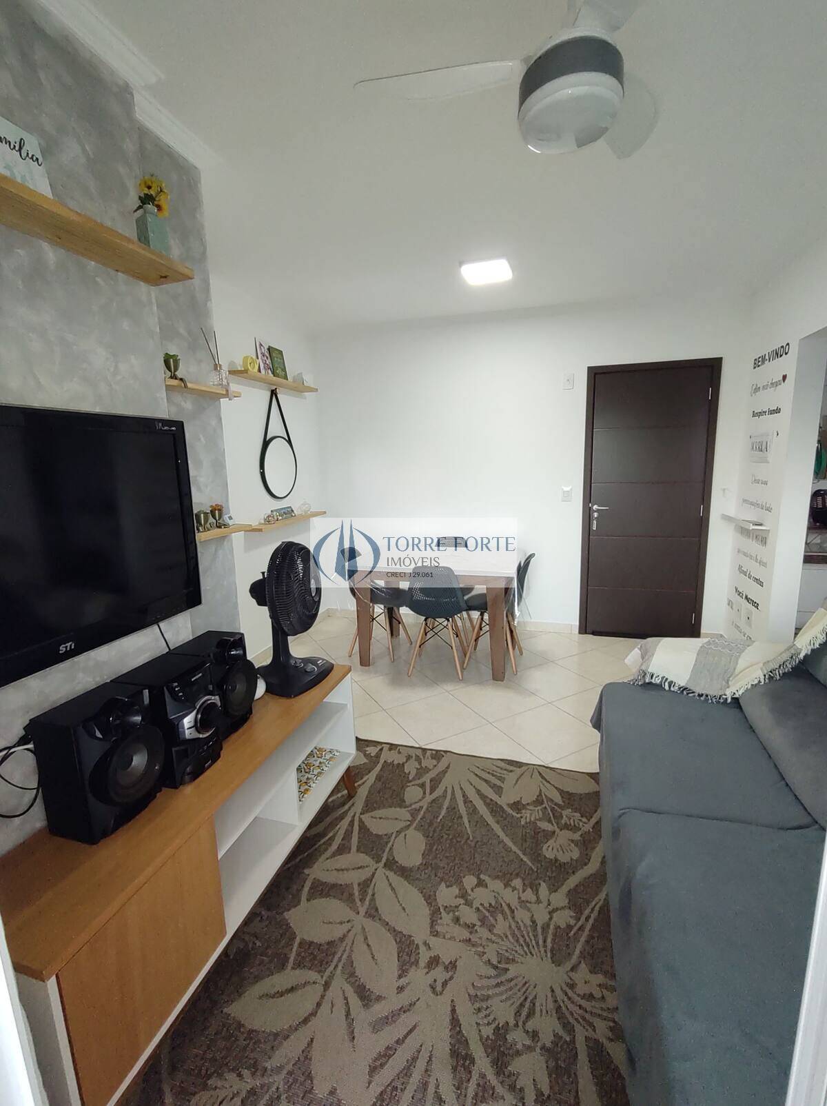 Apartamento à venda com 1 quarto, 47m² - Foto 2