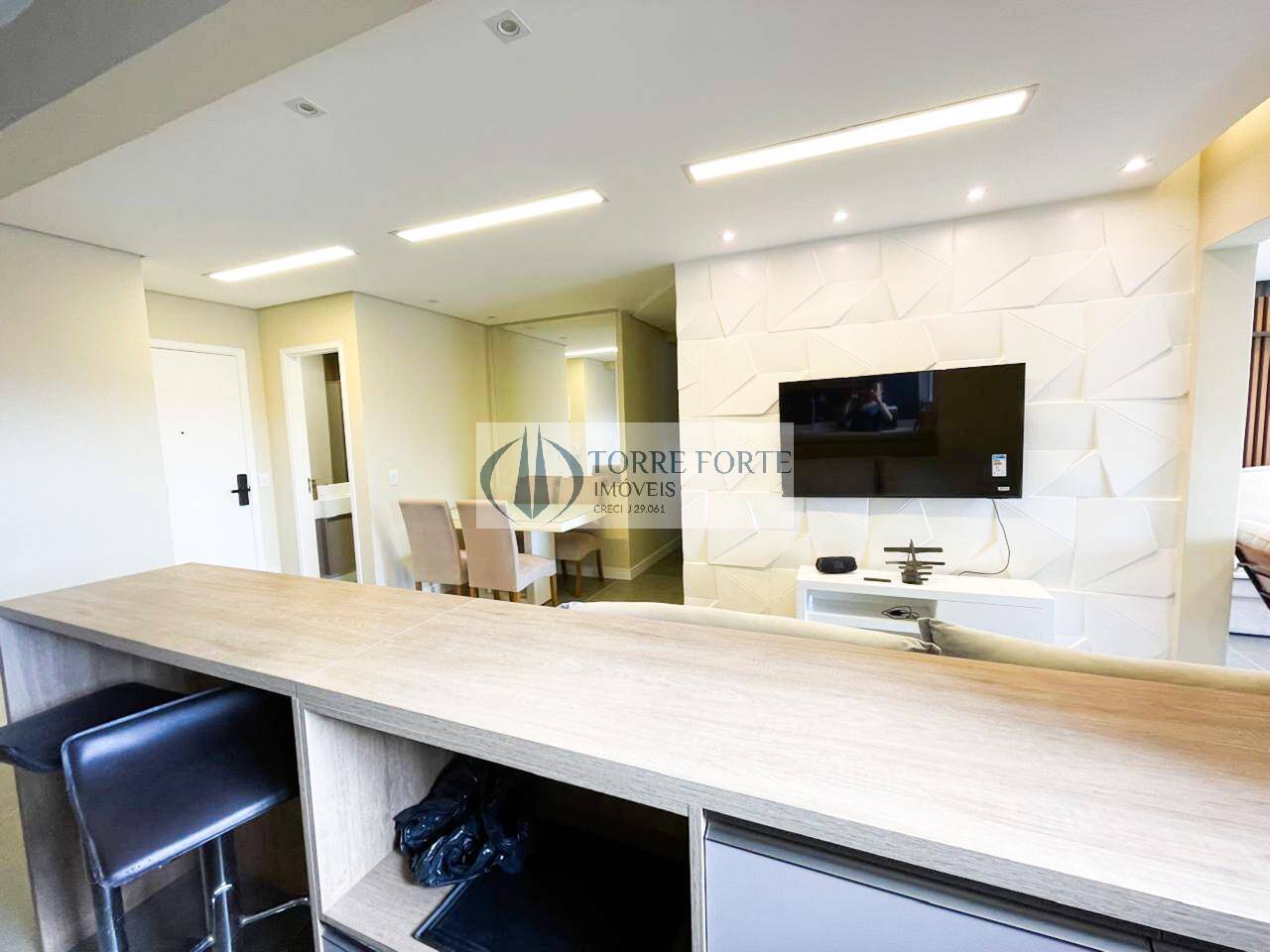 Apartamento à venda com 2 quartos, 67m² - Foto 6