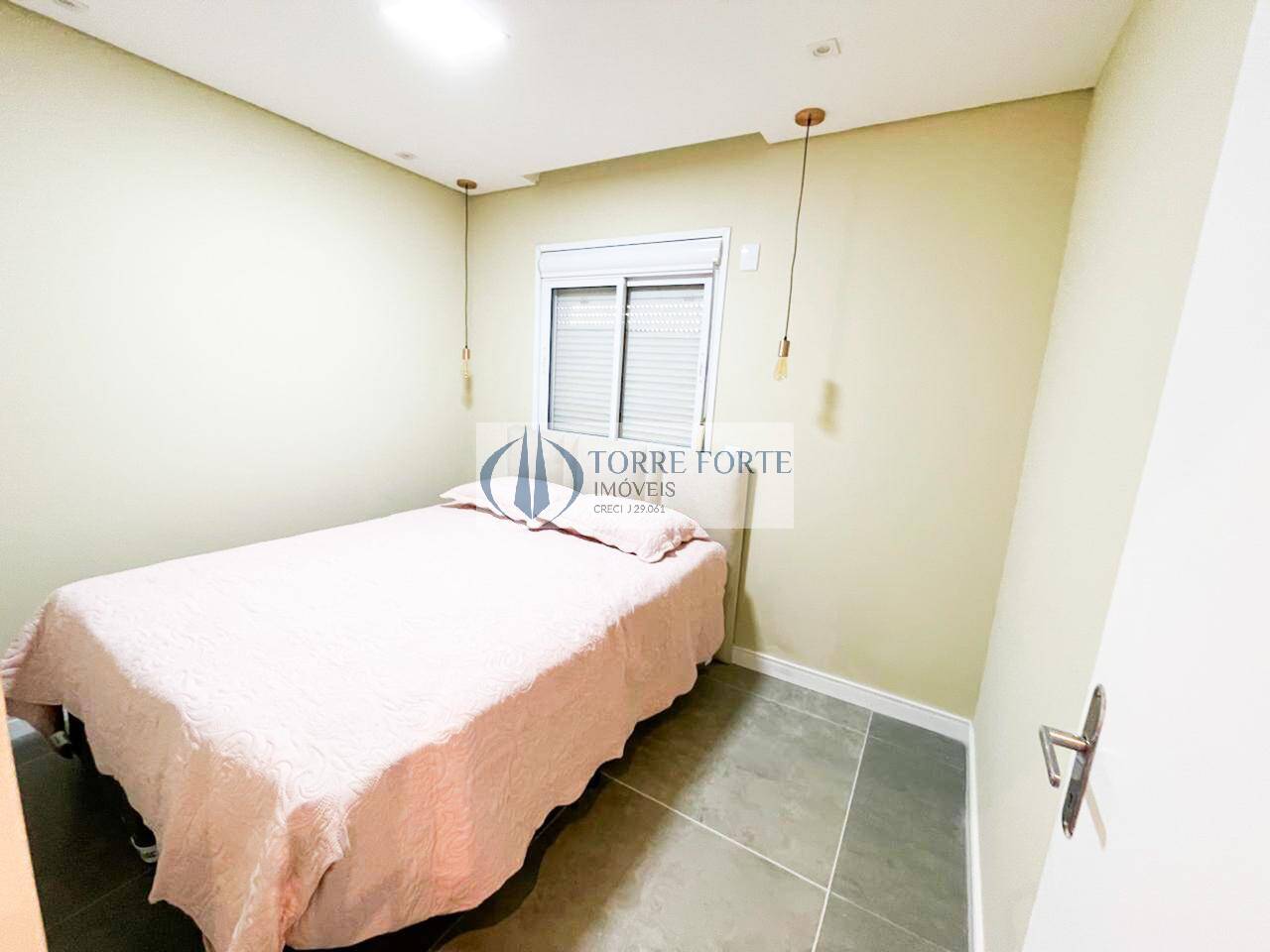 Apartamento à venda com 2 quartos, 67m² - Foto 14