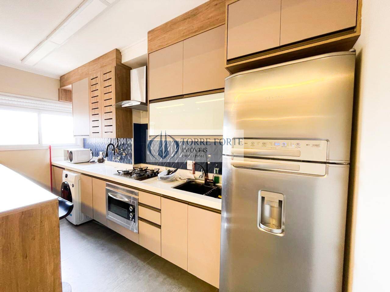 Apartamento à venda com 2 quartos, 67m² - Foto 4