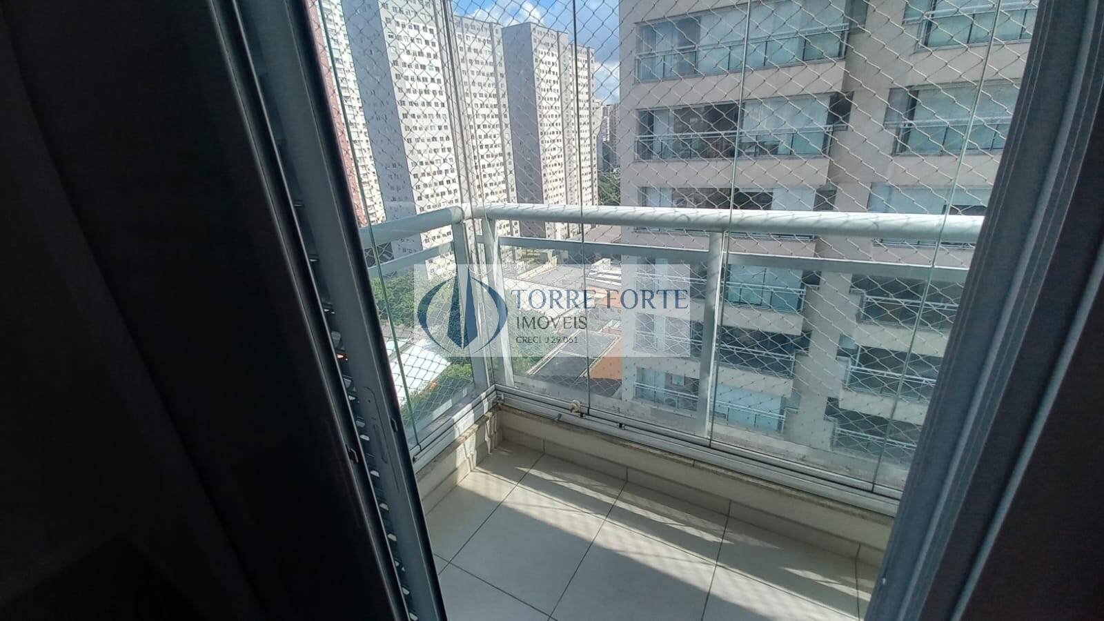 Apartamento à venda com 3 quartos, 145m² - Foto 16