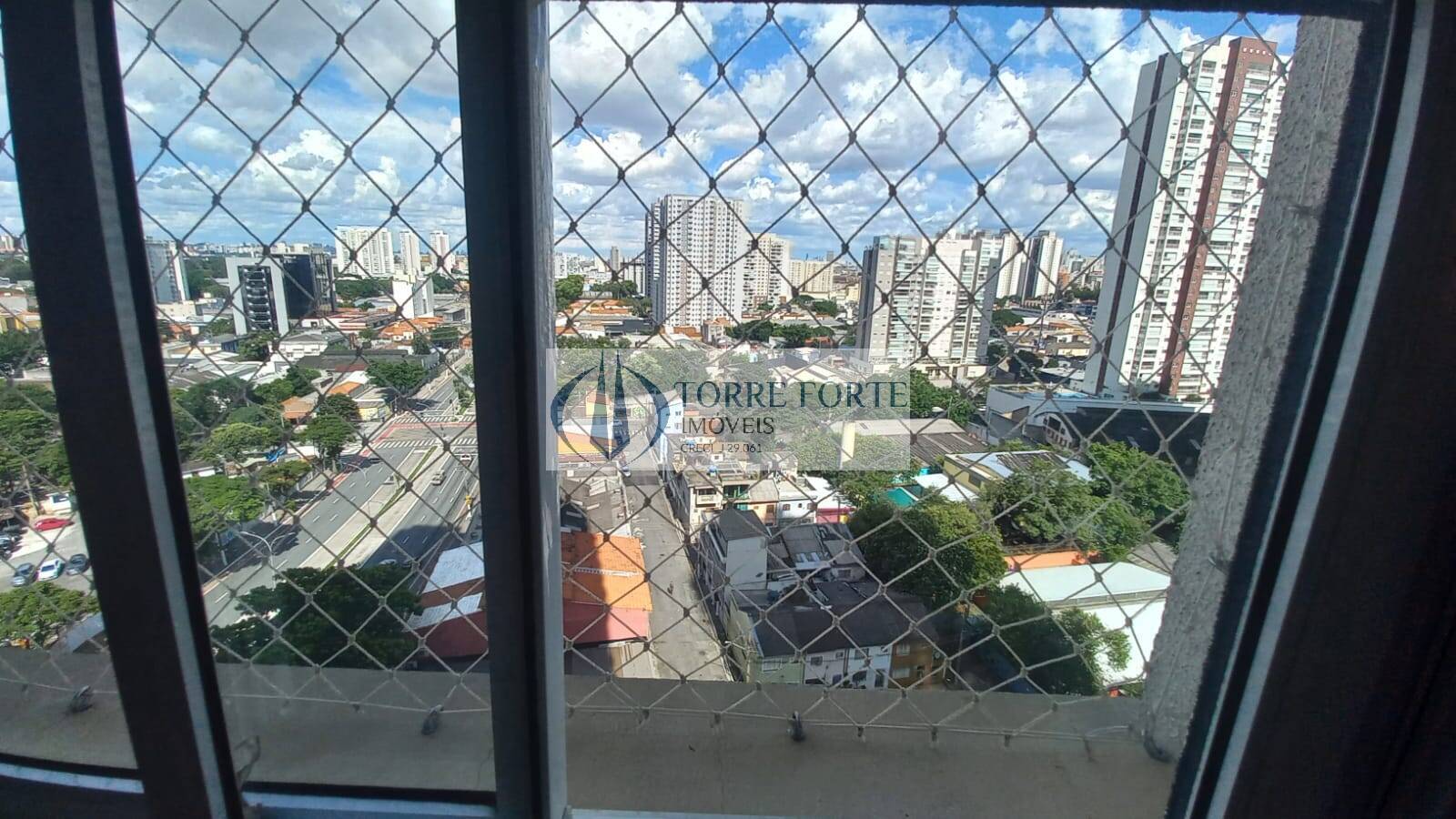 Apartamento à venda com 3 quartos, 145m² - Foto 20