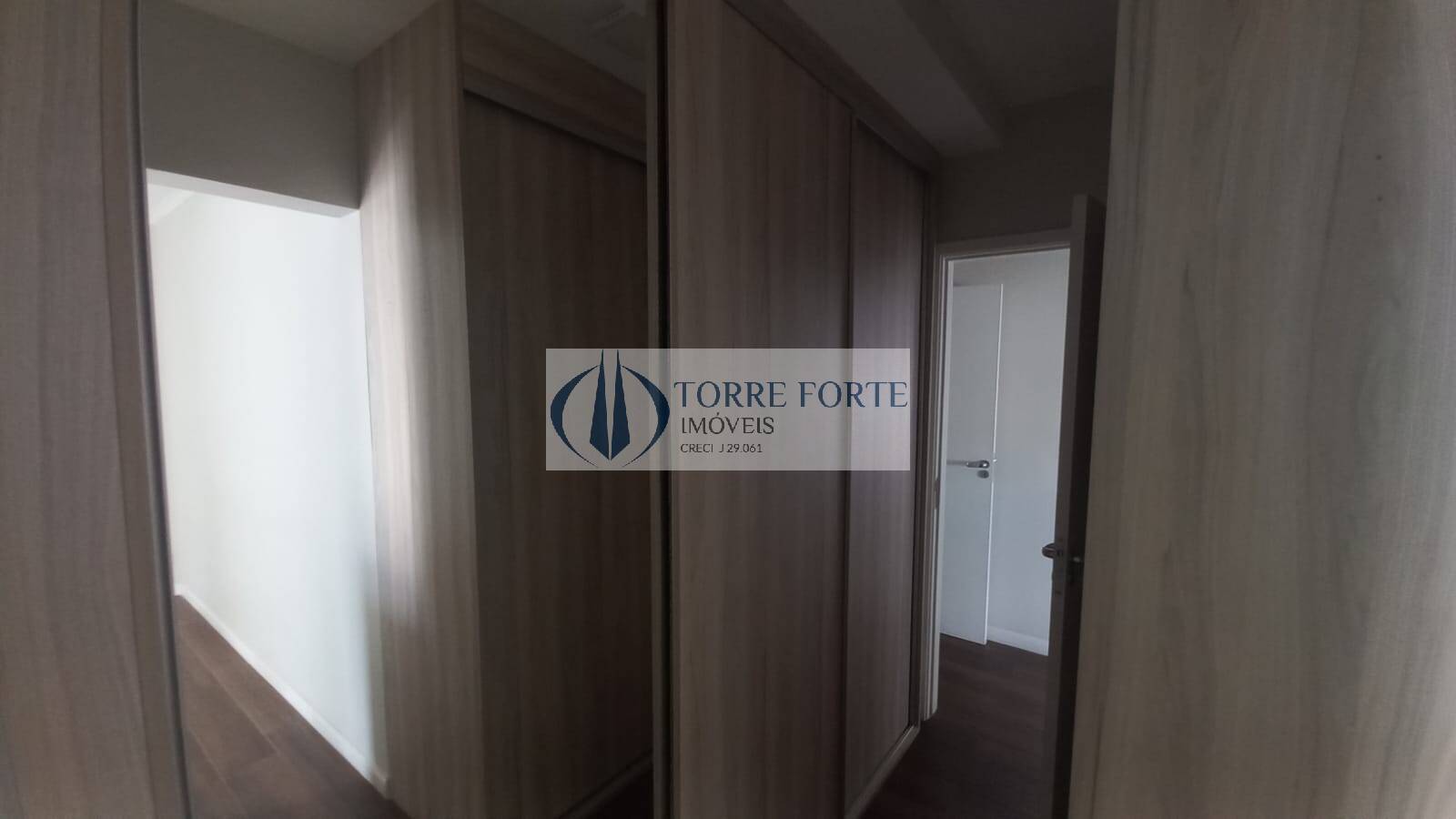 Apartamento à venda com 3 quartos, 145m² - Foto 47