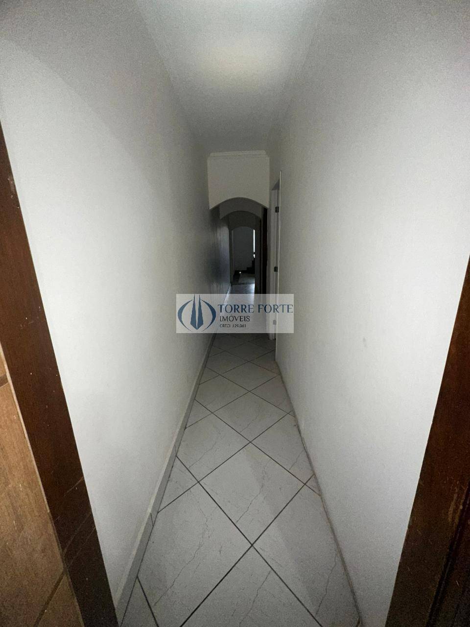 Casa à venda com 3 quartos, 160m² - Foto 17