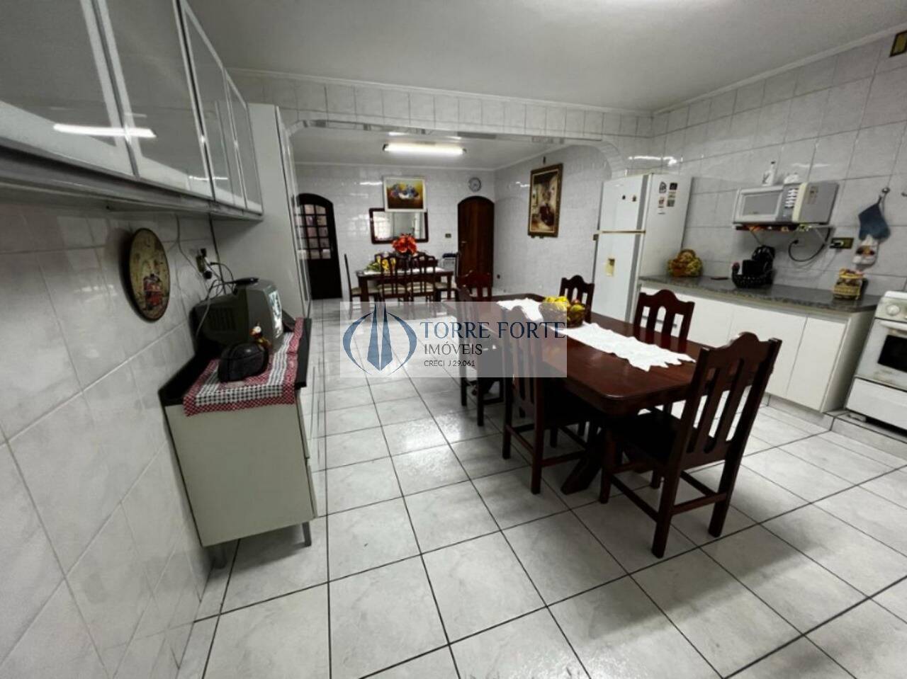 Sobrado à venda com 3 quartos, 320m² - Foto 9