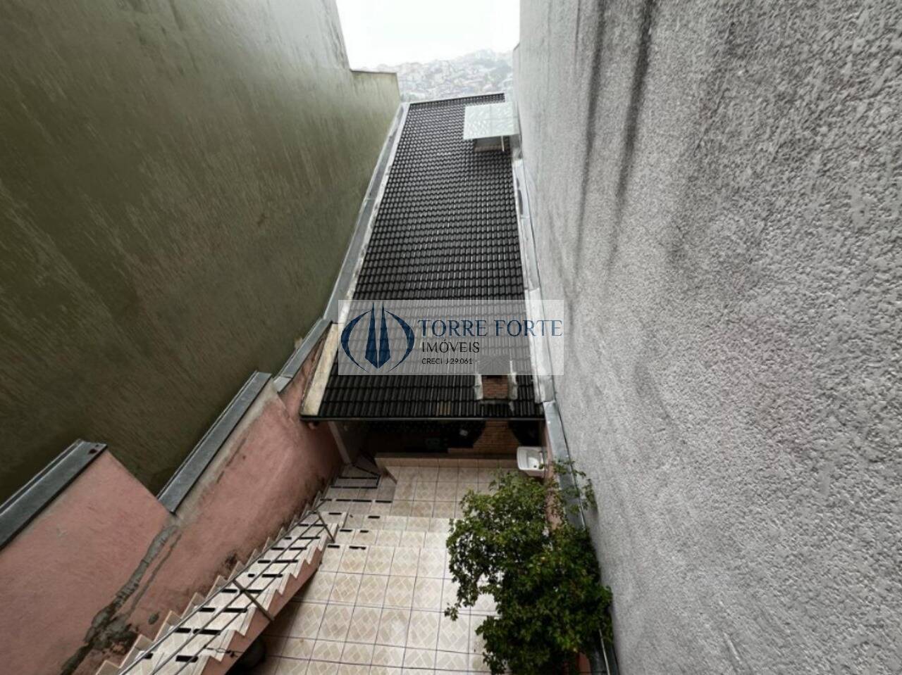 Sobrado à venda com 3 quartos, 320m² - Foto 15