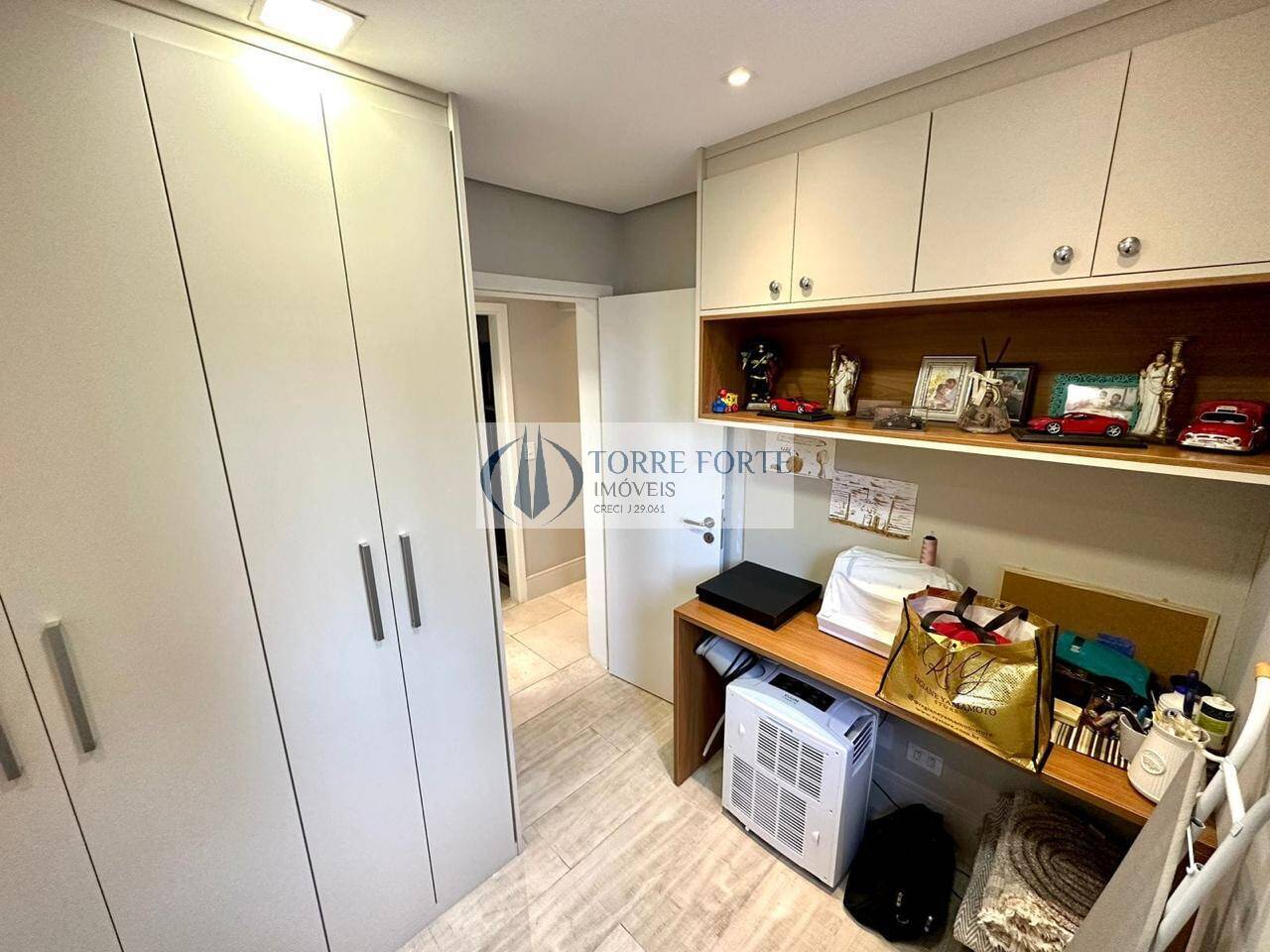 Apartamento à venda com 3 quartos, 82m² - Foto 22