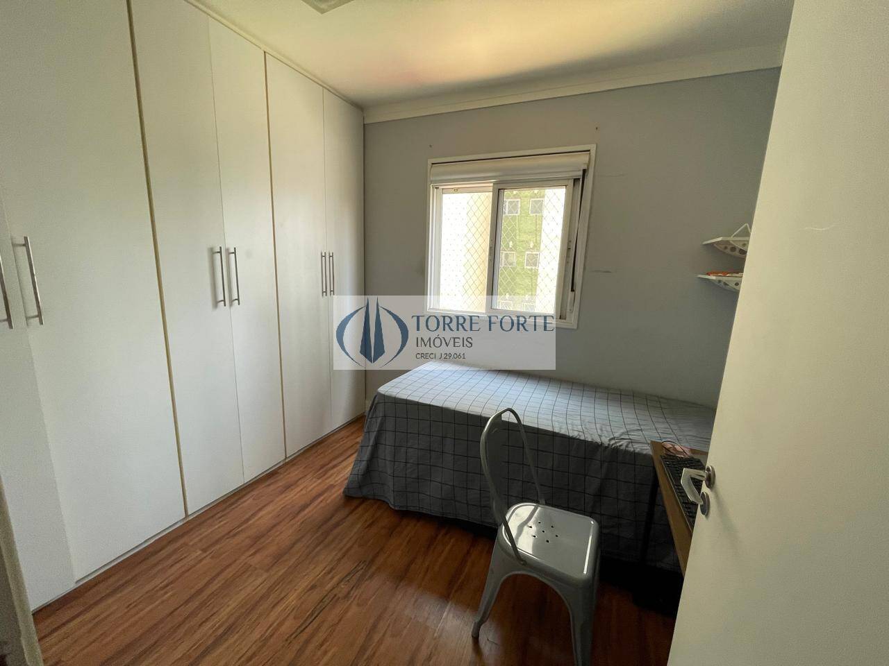 Apartamento à venda com 2 quartos, 77m² - Foto 13