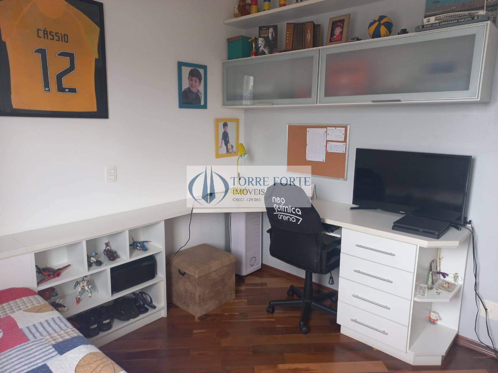 Apartamento à venda e aluguel com 3 quartos, 98m² - Foto 21