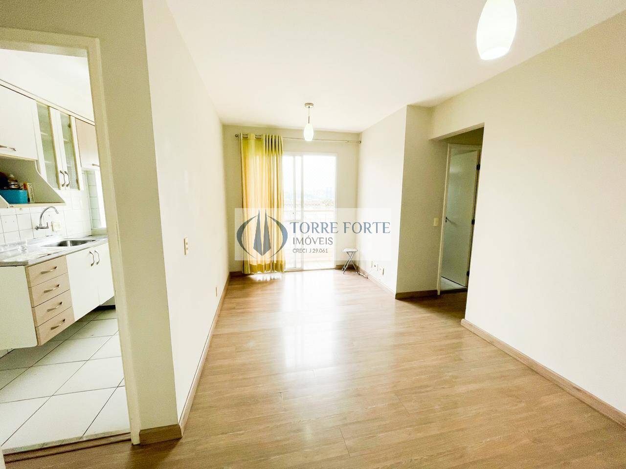 Apartamento à venda com 2 quartos, 47m² - Foto 2