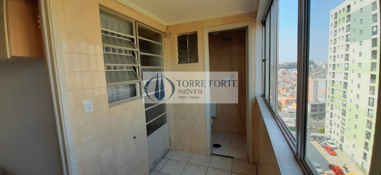 Apartamento à venda com 2 quartos, 72m² - Foto 25