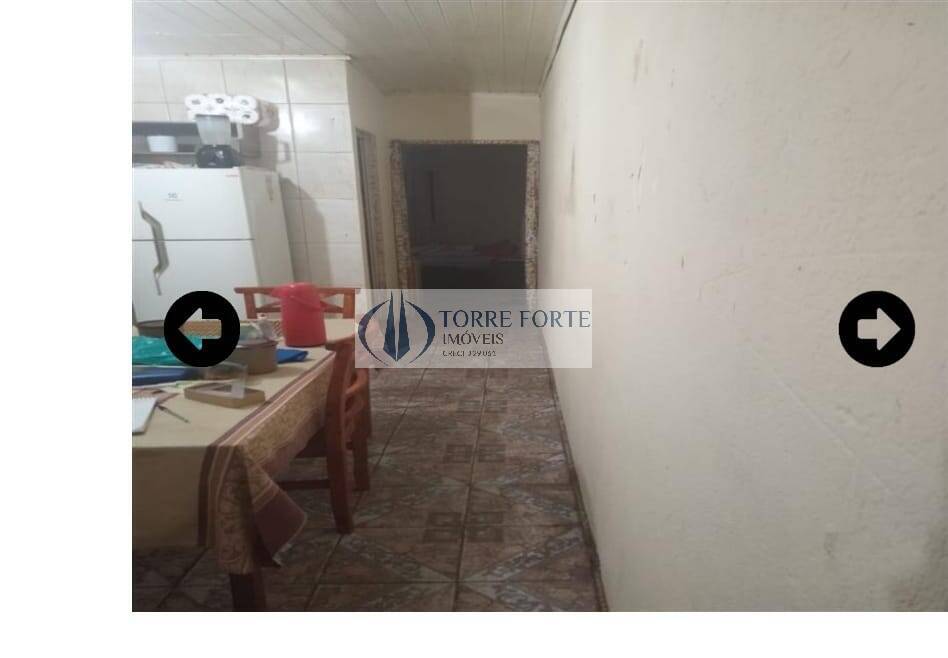 Casa à venda com 3 quartos, 150m² - Foto 4