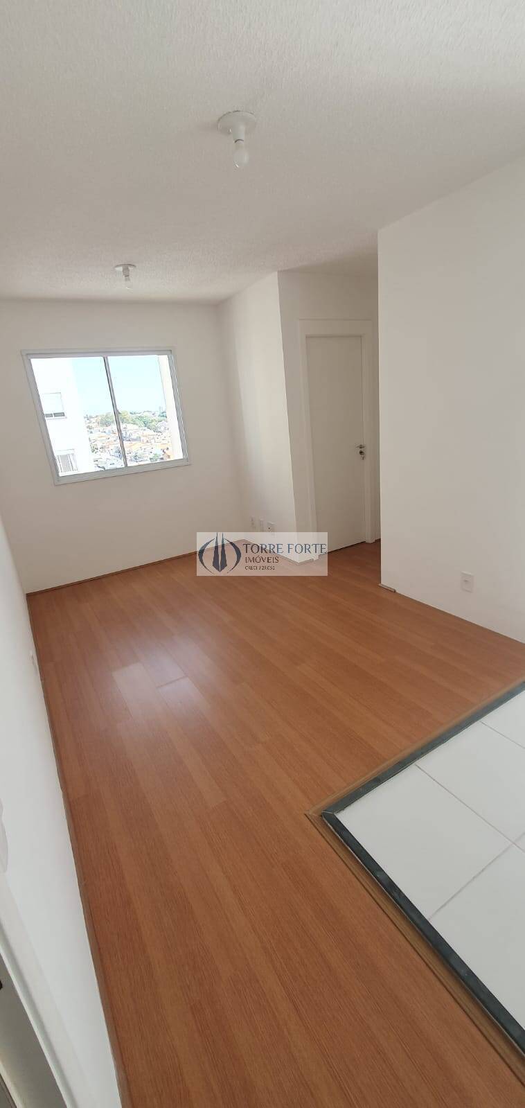 Apartamento à venda com 2 quartos, 41m² - Foto 17